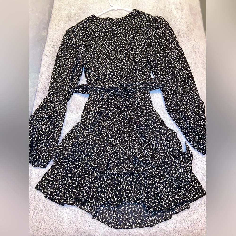 forever 21 Floral Dress with tie